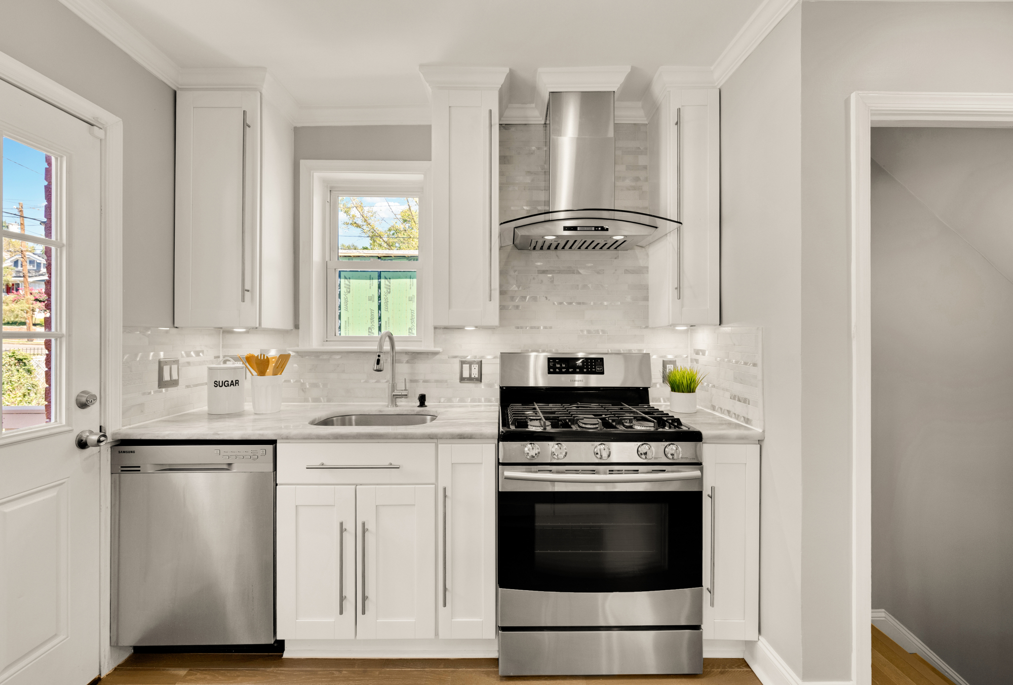 2414 Perry Street NE_Kitchen 3